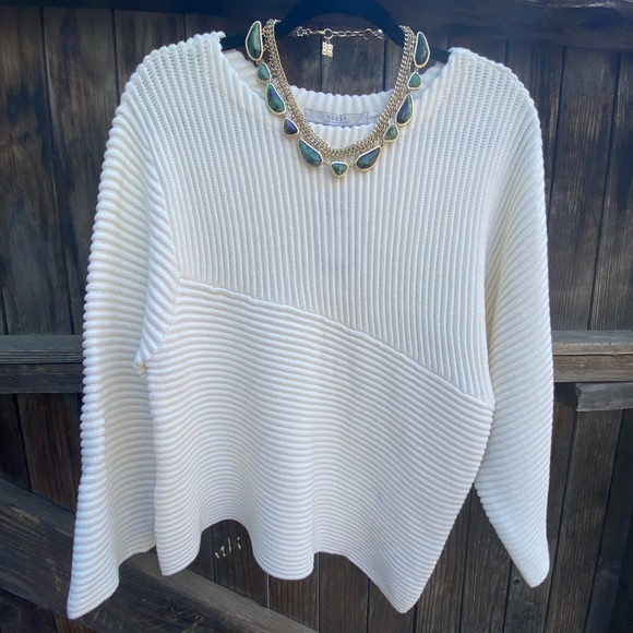 Guess Women’s Oriel Pullover Sweater - Picture 2 of 12